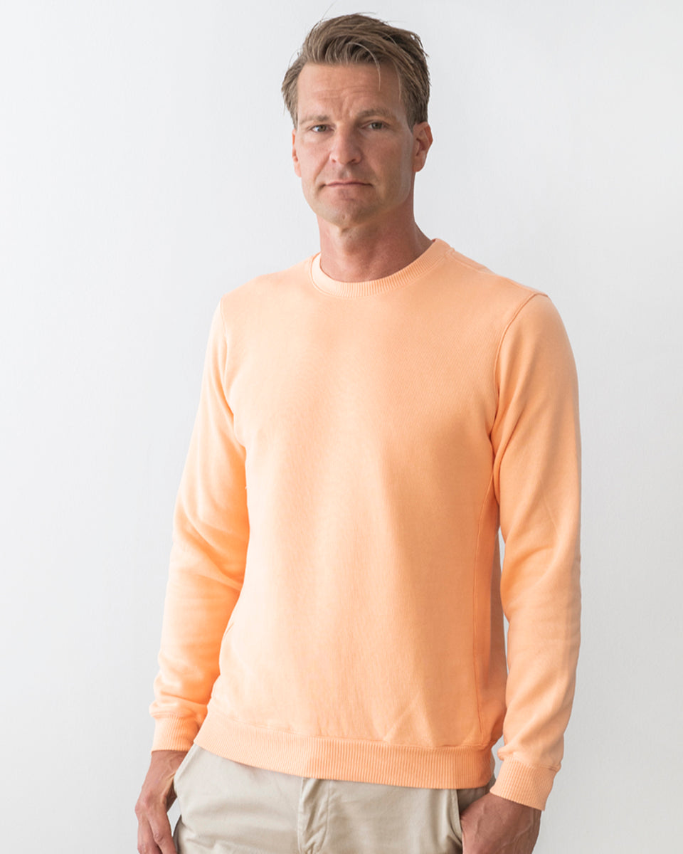 TENCEL™ SWEATSHIRT APRICOT ORANGE – Blankdays TENCEL™ SWEATSHIRT APRICOT ORANGE – Blankdays