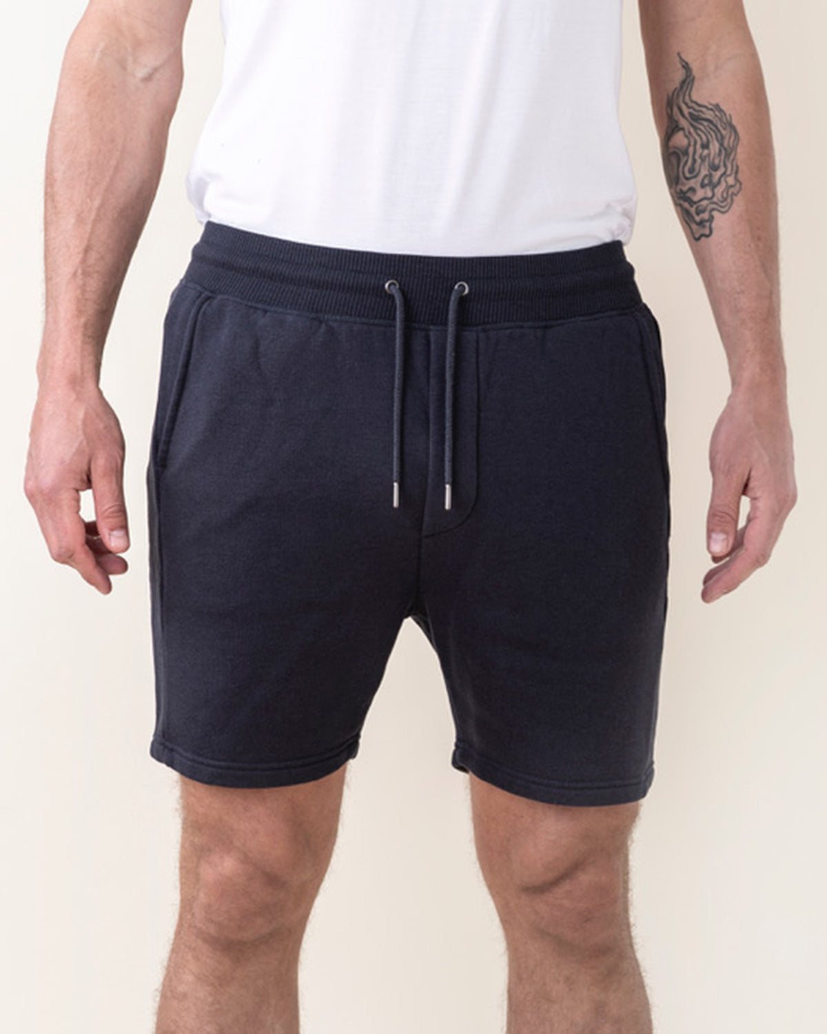THE SWEAT SHORTS DARK NAVY