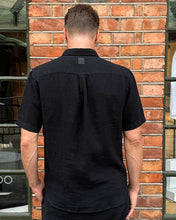 Load image into Gallery viewer, SHORT SLEEVE SHIRT LINEN BLACK
