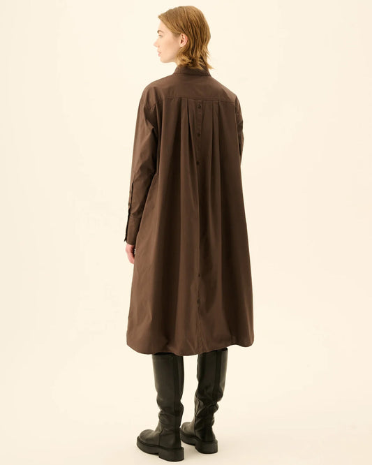 DAKIKO GMTD POPLIN DRESS- FUDGE