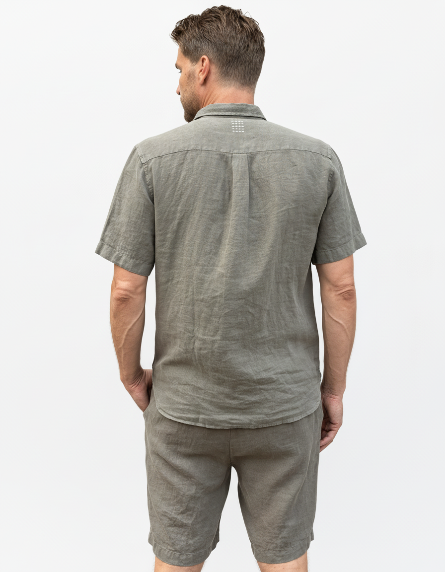 DIE LEINENSHORTS ARMY OLIVE