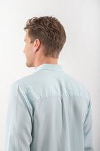 Load image into Gallery viewer, THE SHIRT SKY BLUE
