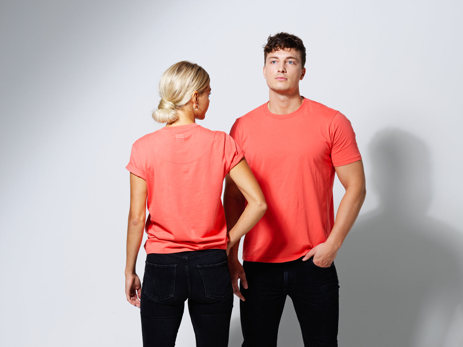 T- SHIRT CORAL ORANGE-T-shirt-Blankdays