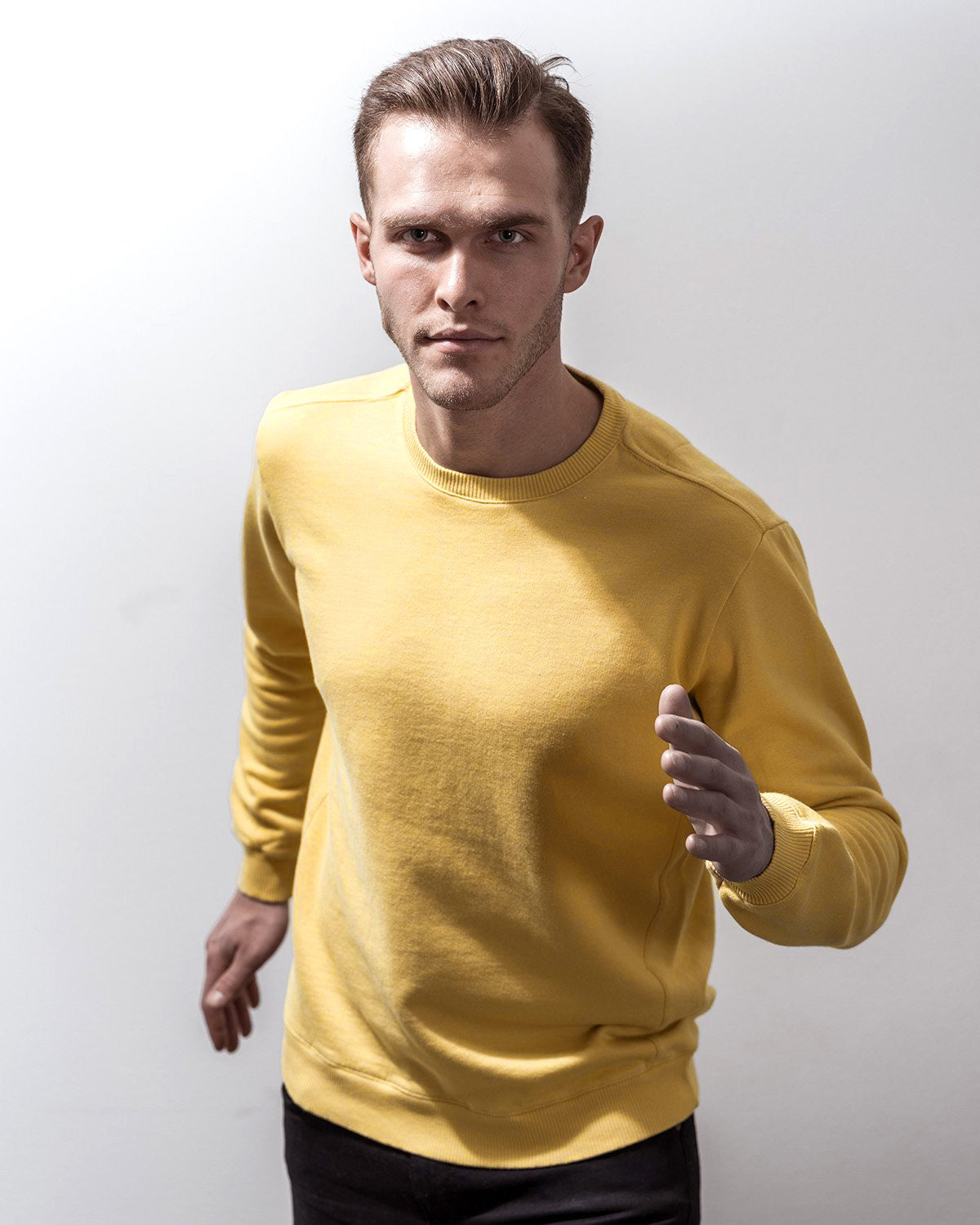 SWEATSHIRT SURF YELLOW-Sweatshirt-Blankdays