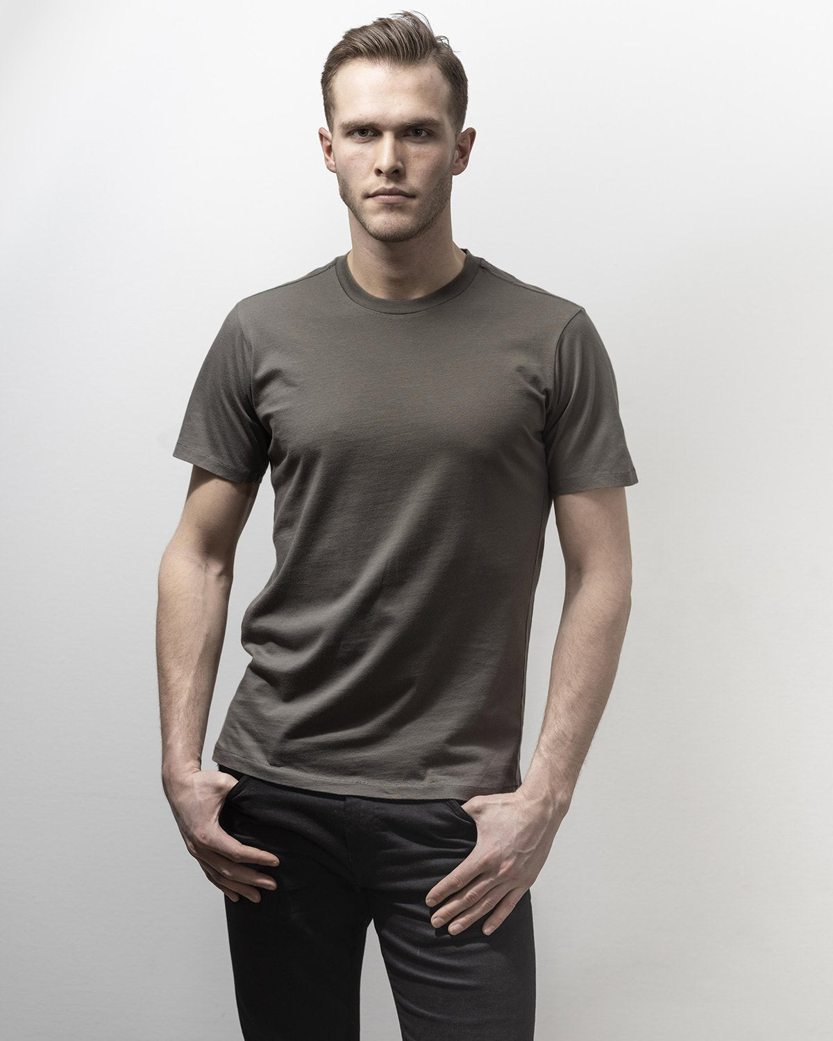 T- SHIRT ARMY OLIVE-T-shirt-Blankdays