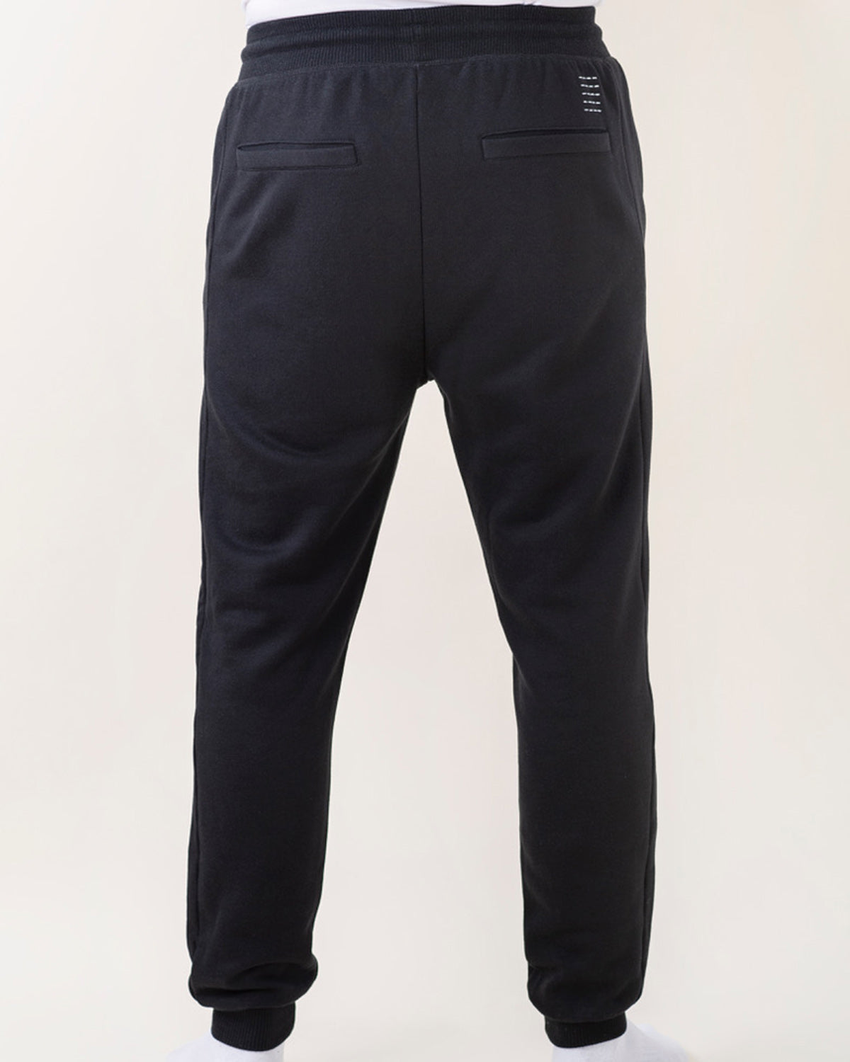 THE SWEATPANTS BLACK